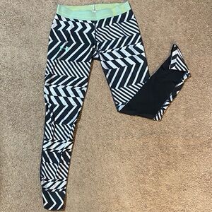 Under Armour Black and White Geometric Leggings